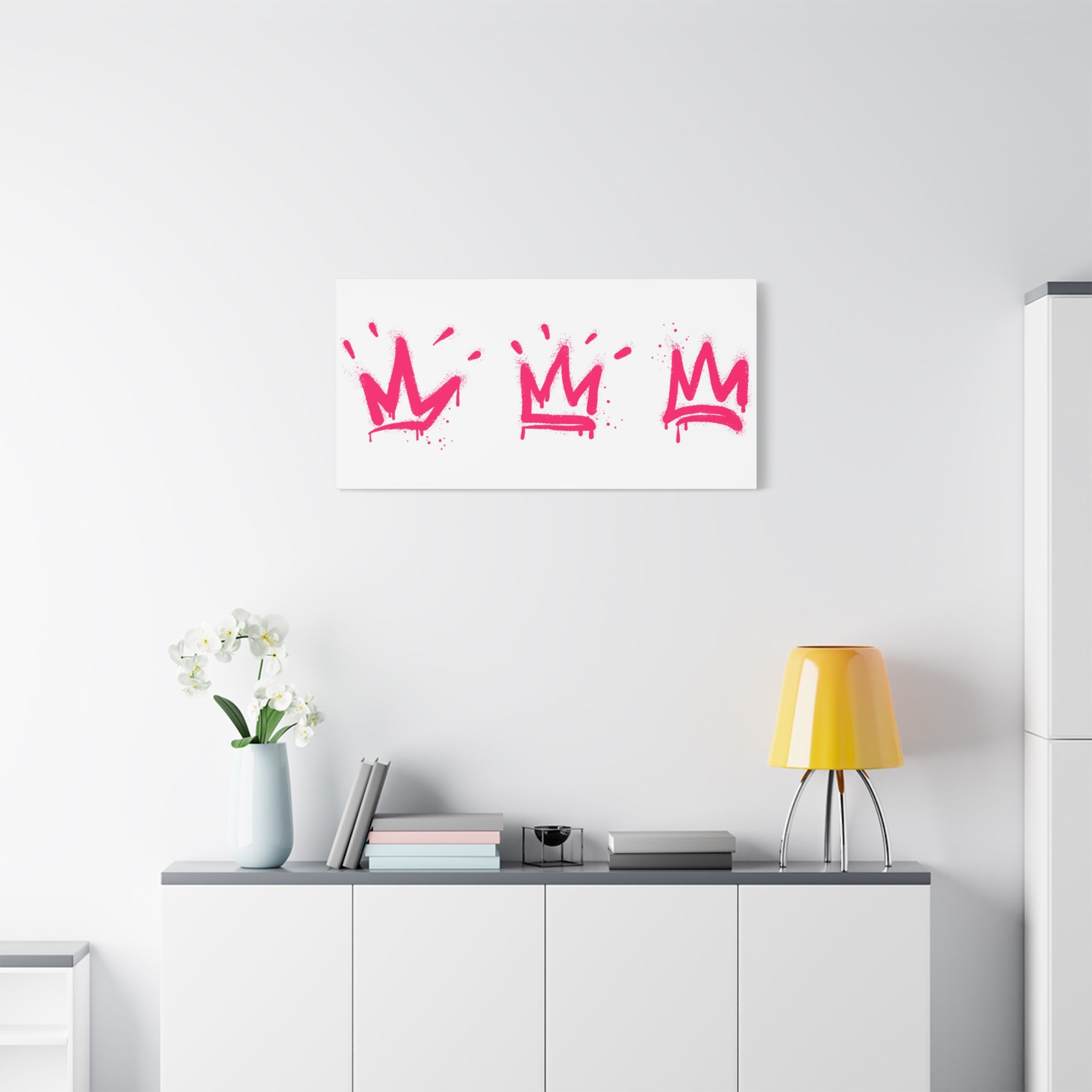 Pink Graffiti Crown Wall Art – Spray-Painted Urban Canvas Print for Street Style Decor and Pop Art Interiors